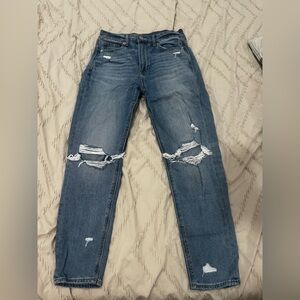 American Eagle High Rise Mom Jeans